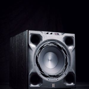 Dali SUB-V16 F  Subwoofer wyposażony w specjalnie zaprojektowany, 16-calowy przetwornik basowy  wzmacniacz DSP o mocy 1 500 W - 6