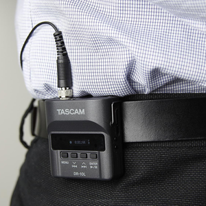 TASCAM DR-10L  Przenośny rejestrator cyfrowy z mikrofonem lavalier, zapis na karcie pamięci microSD. KOLOR  BIAŁY - 7
