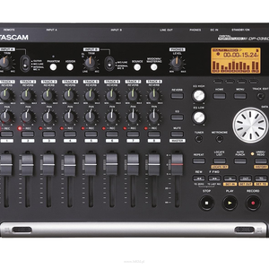 TASCAM DP-03SD Cyfrowe PortaStudio, zapis na karcie SD - 2