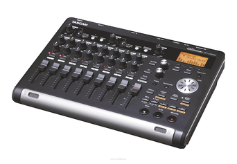 TASCAM DP-03SD Cyfrowe PortaStudio, zapis na karcie SD