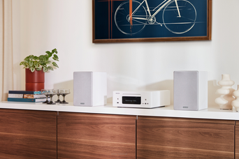 DENON CEOL N12 DAB  Biały Jakość dźwięku Denon z kompaktowego i eleganckiego systemu typu all-in-one.