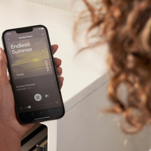 SONOS Move 2 Biały  Wytrzymały, inteligentny głośnik z akumulatorem, do słuchania w pomieszczeniach i na świeżym powietrzu - 3