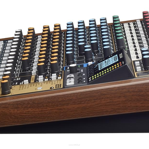 TASCAM Model 16 14-kanałowy analogowy mikser fonii / 16-śladowy rejestrator cyfrowy / interfejs USB - 4