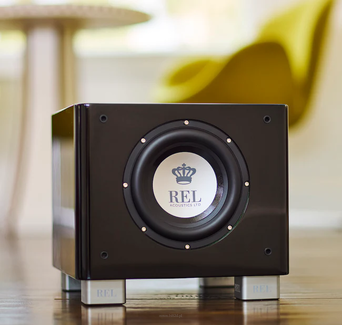 REL T/7x Piano Black – subwoofer aktywny , mocny i precyzyjny bas