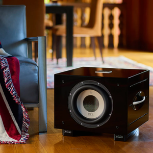 REL S/850 Subwoofer Wzmacniacz: 850 W w czystej klasie D - 2