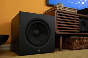 JBL Stage 2 200 P Aktywny subwoofer 10” (250 mm) 300 W Czarny