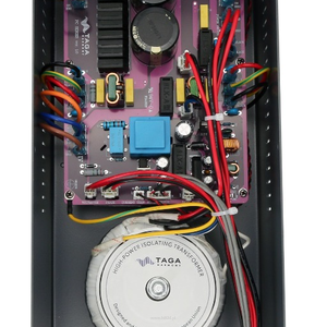 TAGA HARMONY PC-8000DC Kondycjoner sieciowy z blokerem DC - 4