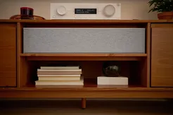 JBL Stage 2 245 C 2,5-drożny głośnik centralny z czterema przetwornikami 4,5” Biały