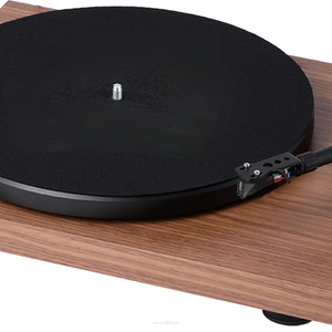 Pro-Ject Debut S-Shape Gramofon z ramieniem typu S o długości 8,6’’, wykonano z aluminium. Posiada fabrycznie ustawioną wkładkę Pick It S2 ( mm). - 2