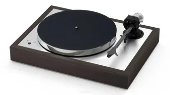 Pro-Ject The Classic EVO Gramofon z wkładką Ortofon Quintet Red