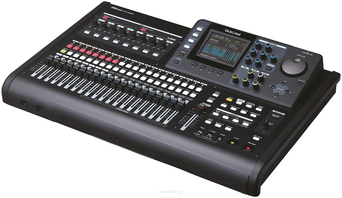 TASCAM DP-32SD  Cyfrowe PortaStudio, 32 ślady (8xMono/12xStereo), zapis na karcie SD