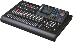 TASCAM DP-32SD  Cyfrowe PortaStudio, 32 ślady (8xMono/12xStereo), zapis na karcie SD