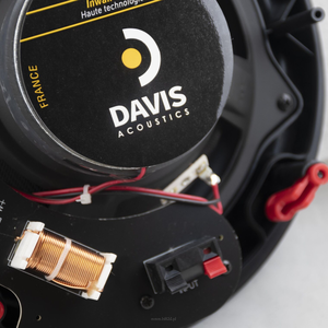 Davis Acoustics 210 RO PRO Maksymalna moc: 150 W Głębokość instalacji: 97 mm - 9