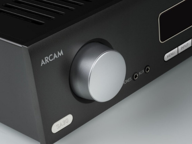 ARCAM SA30 Flagowy wzmacniacz zintegrowany